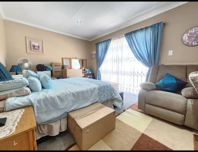 3 BEDROOM CLUSTER FOR SALE IN NEW REDRUTH